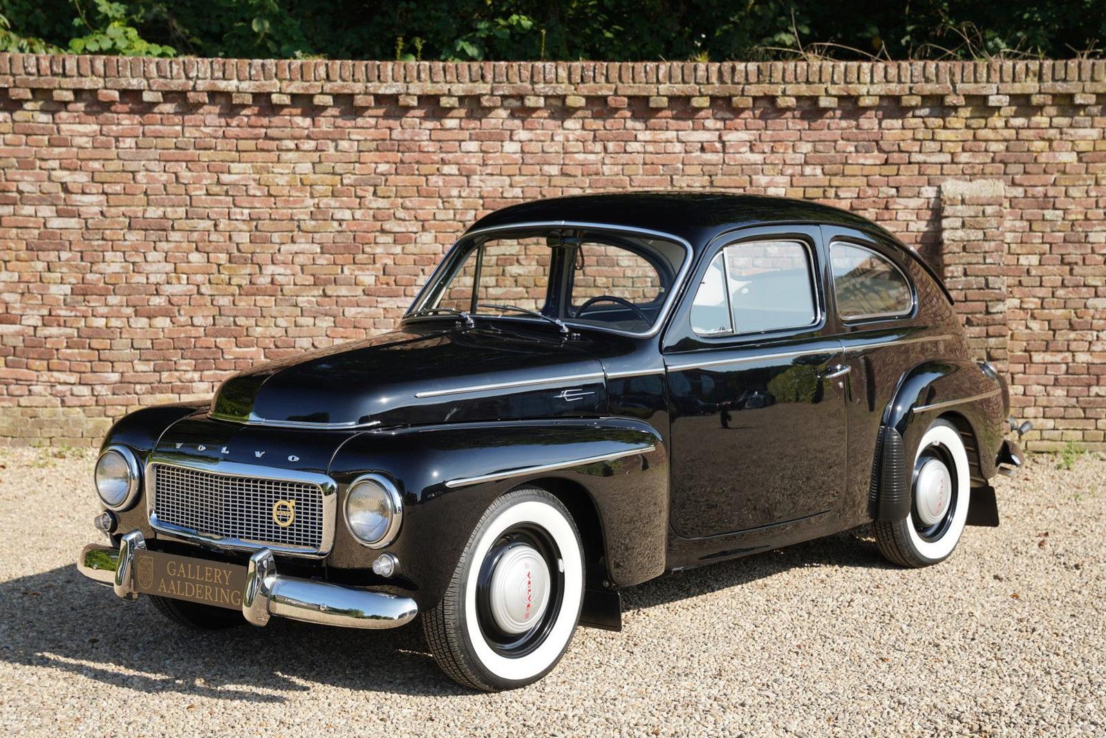 Volvo PV544 B16 "Restored and rebuilt in recent years"