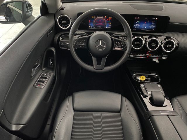 CLA 250 e Shooting Brake NAVI+SHZ+LED HP+KLIMAAU