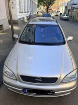 Opel Astra 1.6 16V Elegance Elegance - Opel Astra aus 2000: Kombi