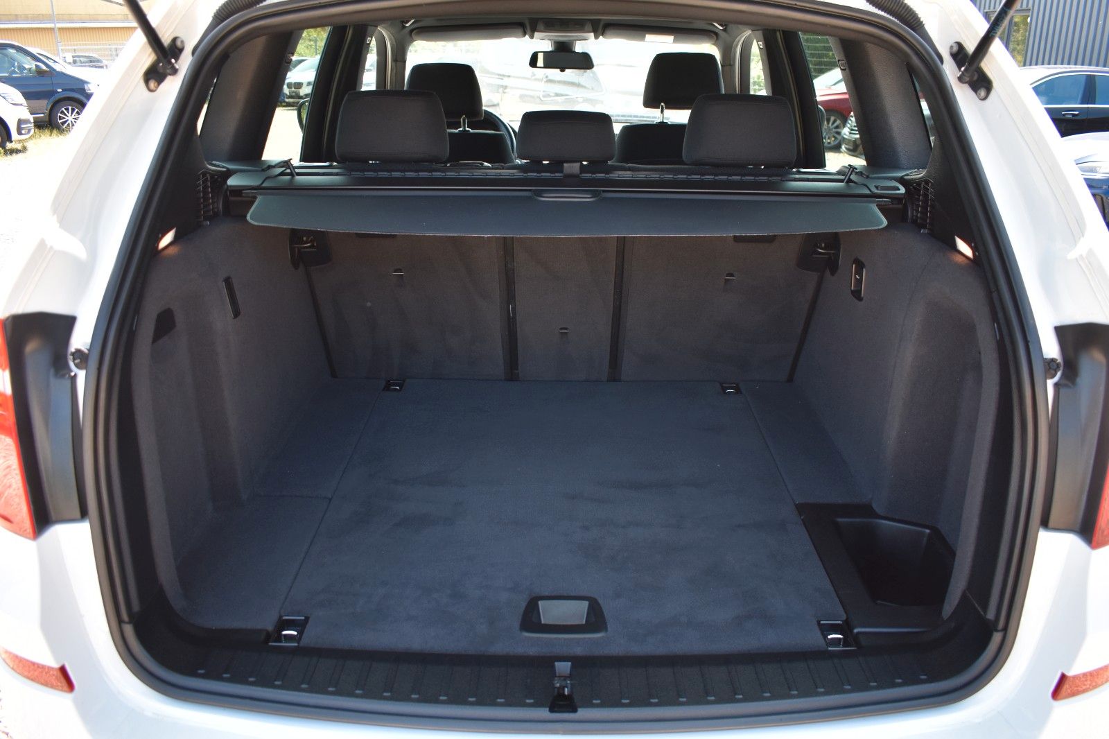 Fahrzeugabbildung BMW X3 xDrive 20 d M Sport  AHK / 19 Zoll/