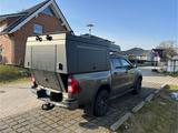 Toyota Hilux Invincible Double Cab + Wohnkabine - Allradantrieb Wohnmobil Pickup