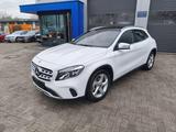 Mercedes-Benz GLA 180 Navi/Pano/Kam/SHZ/Bluetooth/Tempo - weiße Mercedes-Benz GLA 180