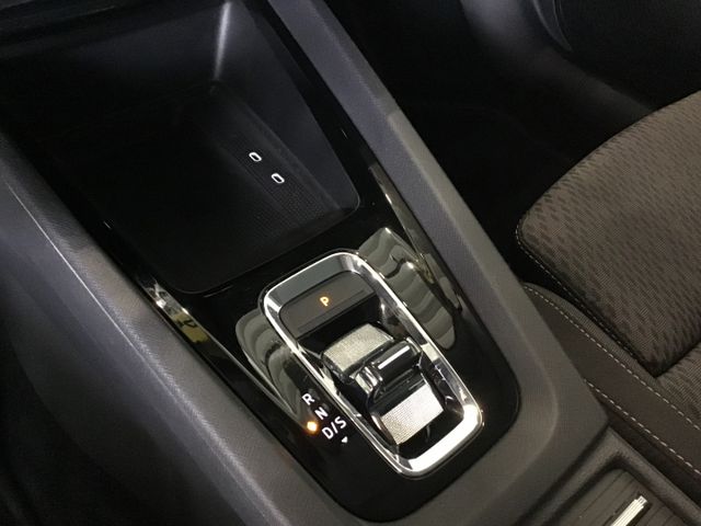Fahrzeugabbildung Skoda Octavia Clever Combi 1.5 TSI DSG/Navi/RFK/ACC