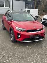 Kia Stonic Platinum Edition - Kia Stonic: Kleinwagen