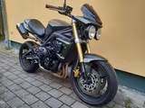 Triumph Street Triple 675 mattgrünmetallic - TRIUMPH 675