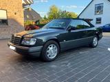 Mercedes-Benz E200 Cabrio (A124), 2. Hd., Aut., Leder, K... - gebrauchte Mercedes-Benz E 200 aus dem Jahr 1996