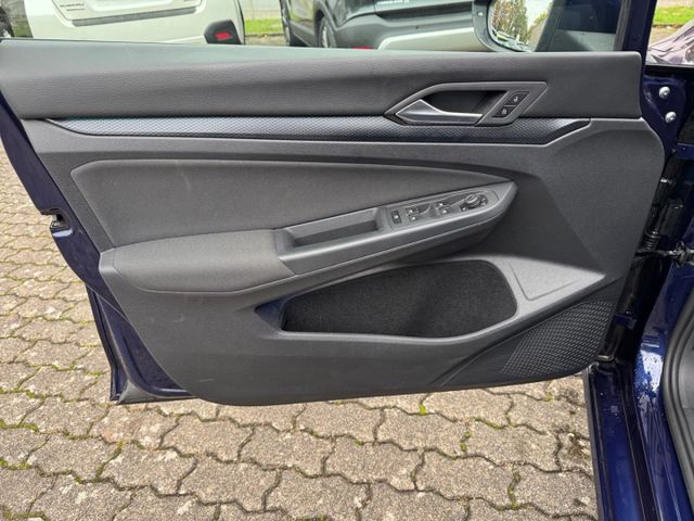 Golf VIII United 1.5 TSI LED Navi Climatronic Si