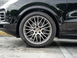 Porsche Cayenne Platinum Edition PASM Spurwechselassist - Porsche in Stuttgart