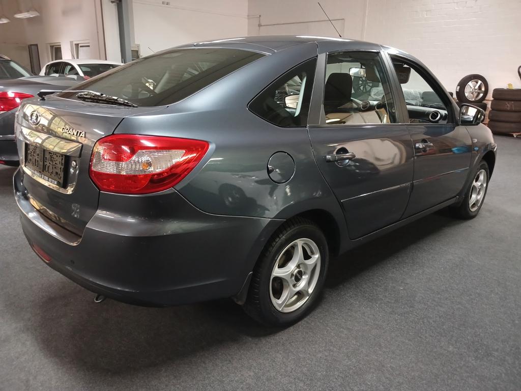 Lada Granta