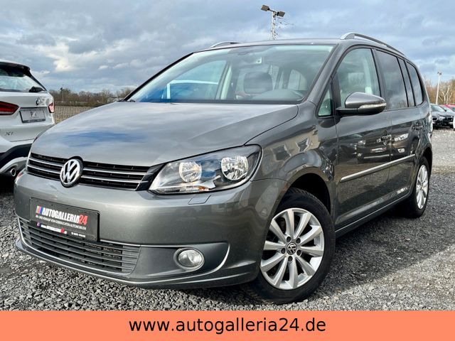 Volkswagen Touran 2.0 TDI HIGHLINE DSG Navi RKam AHK Alcant