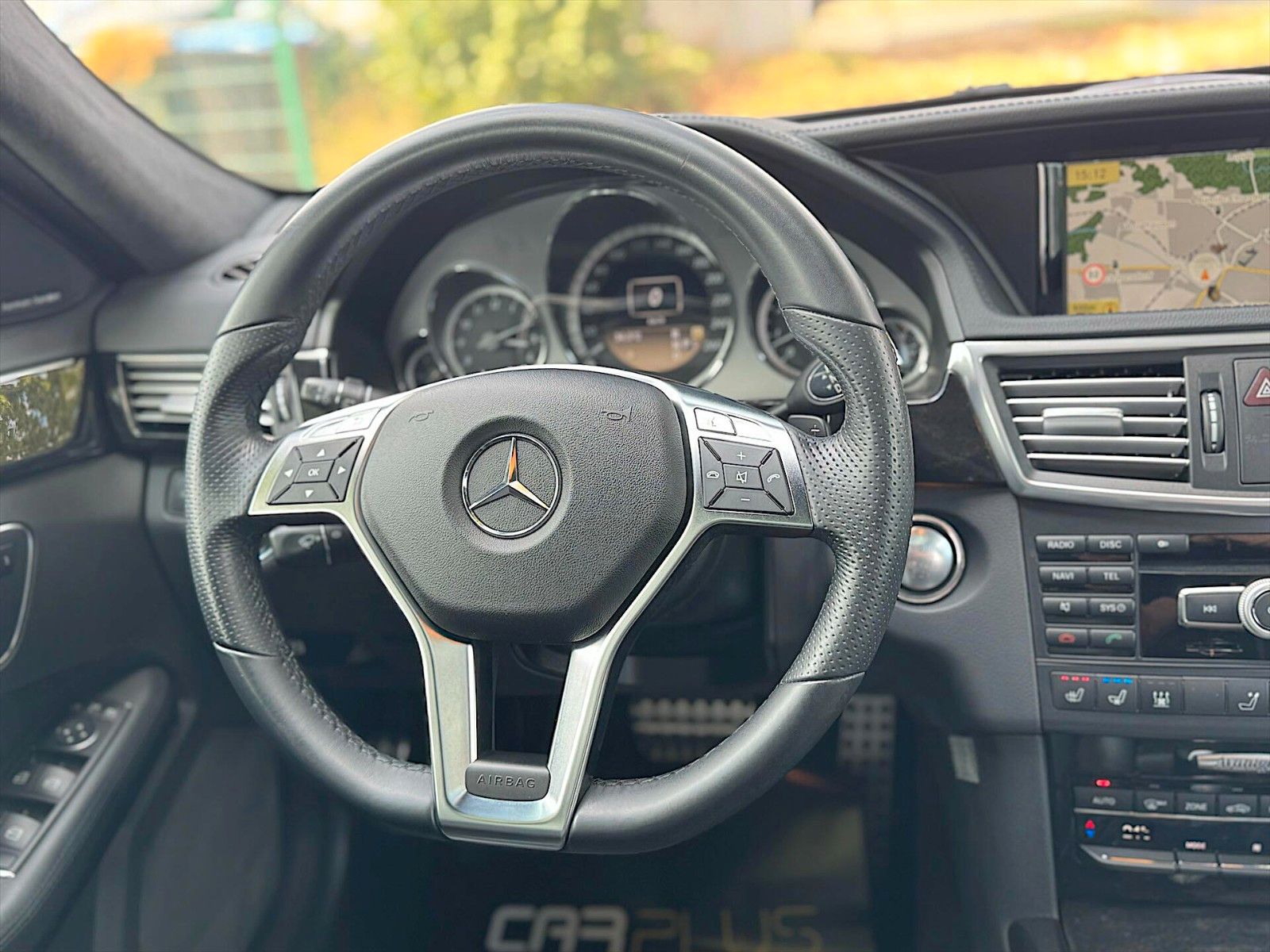 Fahrzeugabbildung Mercedes-Benz E 500 CGI AMG Black Edition *ACC*Pano*Airmatic*