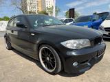 BMW 116 1 Limousine 116i aus 1  Hand+ - BMW 116 aus 2010: 116i
