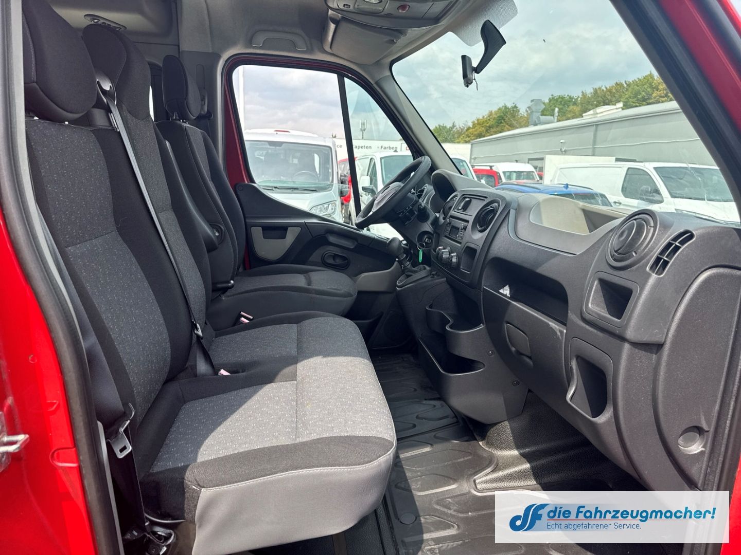 Fahrzeugabbildung Opel Movano StandHZG PDC Berganfahrass.*8036