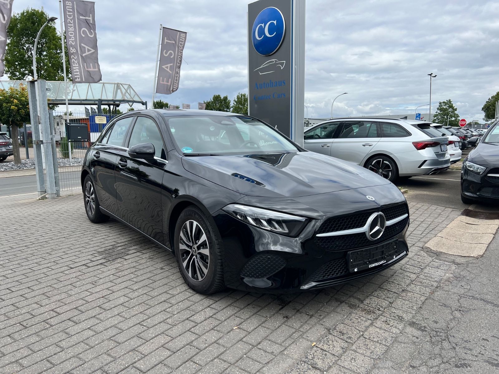 Mercedes-Benz A 180d Adcanced Paket - Direktlenkung - Navi