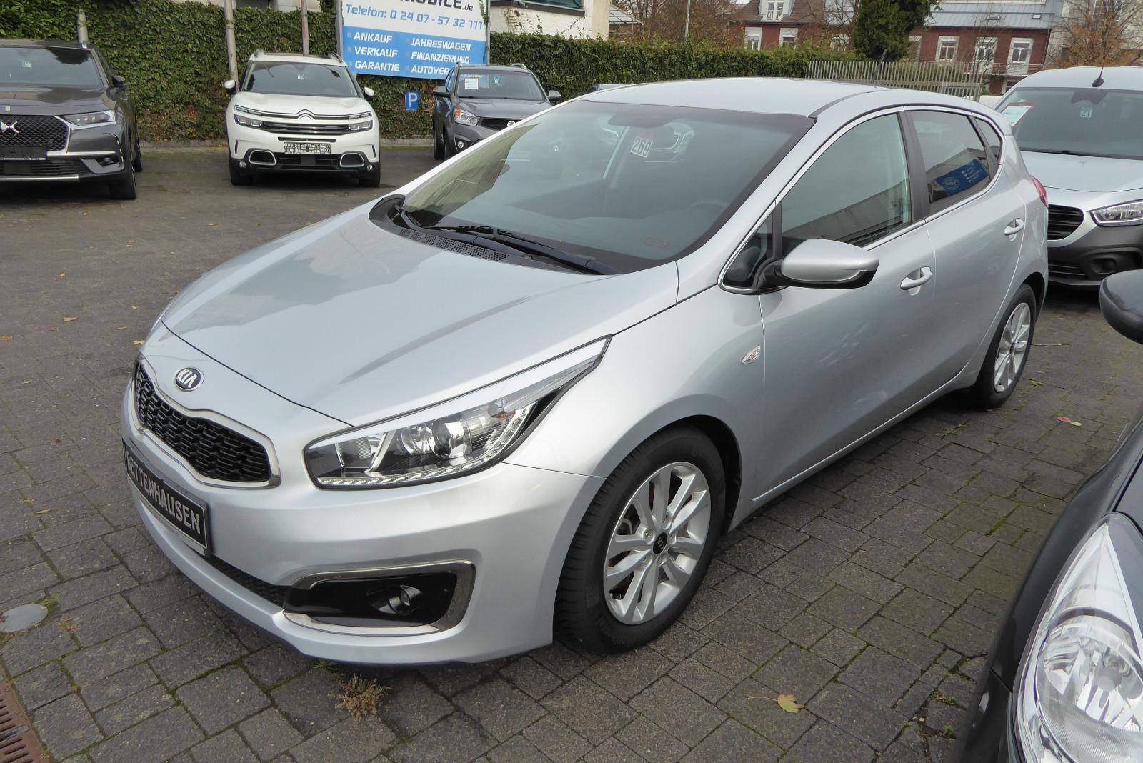 Kia cee'd / Ceed Navi R-Kamera SHZ