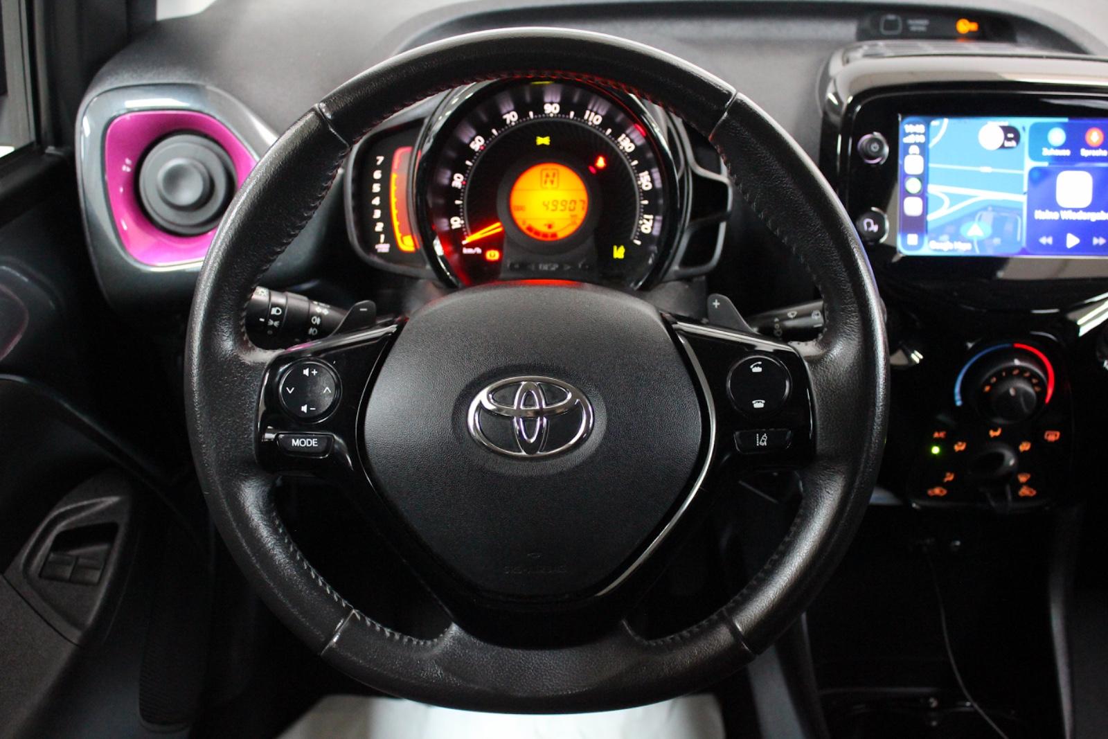 Toyota Aygo (X) 1,0 Autom. FALTDACH *1.HAND*NAVI*KAMERA