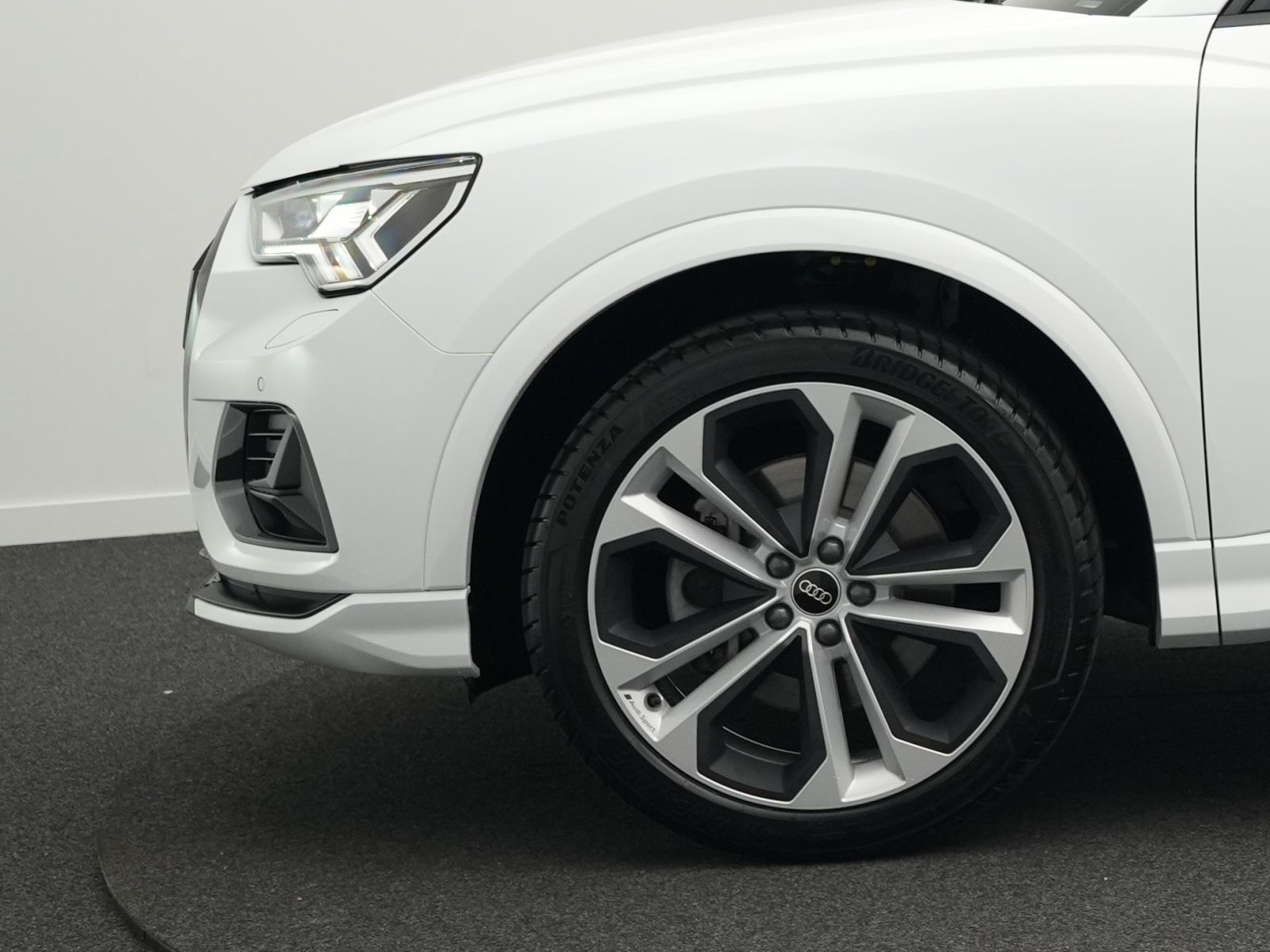 Audi Q3 - Bild 20