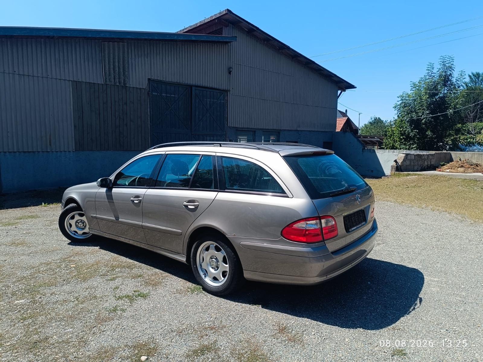 Mercedes-Benz E 220 CDI T