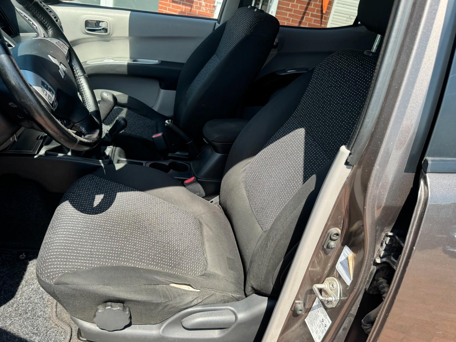 Mitsubishi L200 Intense Doppelkabine 4WD/Hardtop/Klima/