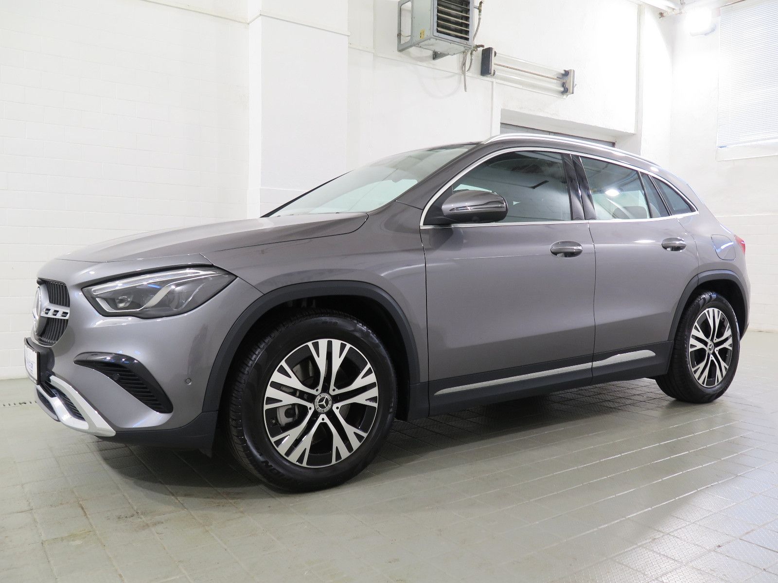 Mercedes-Benz GLA 220 4Matic Edition Progressive Line foto 3