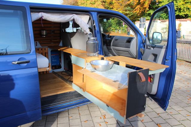 Volkswagen T5 Transporter - Lang - Camperausbau