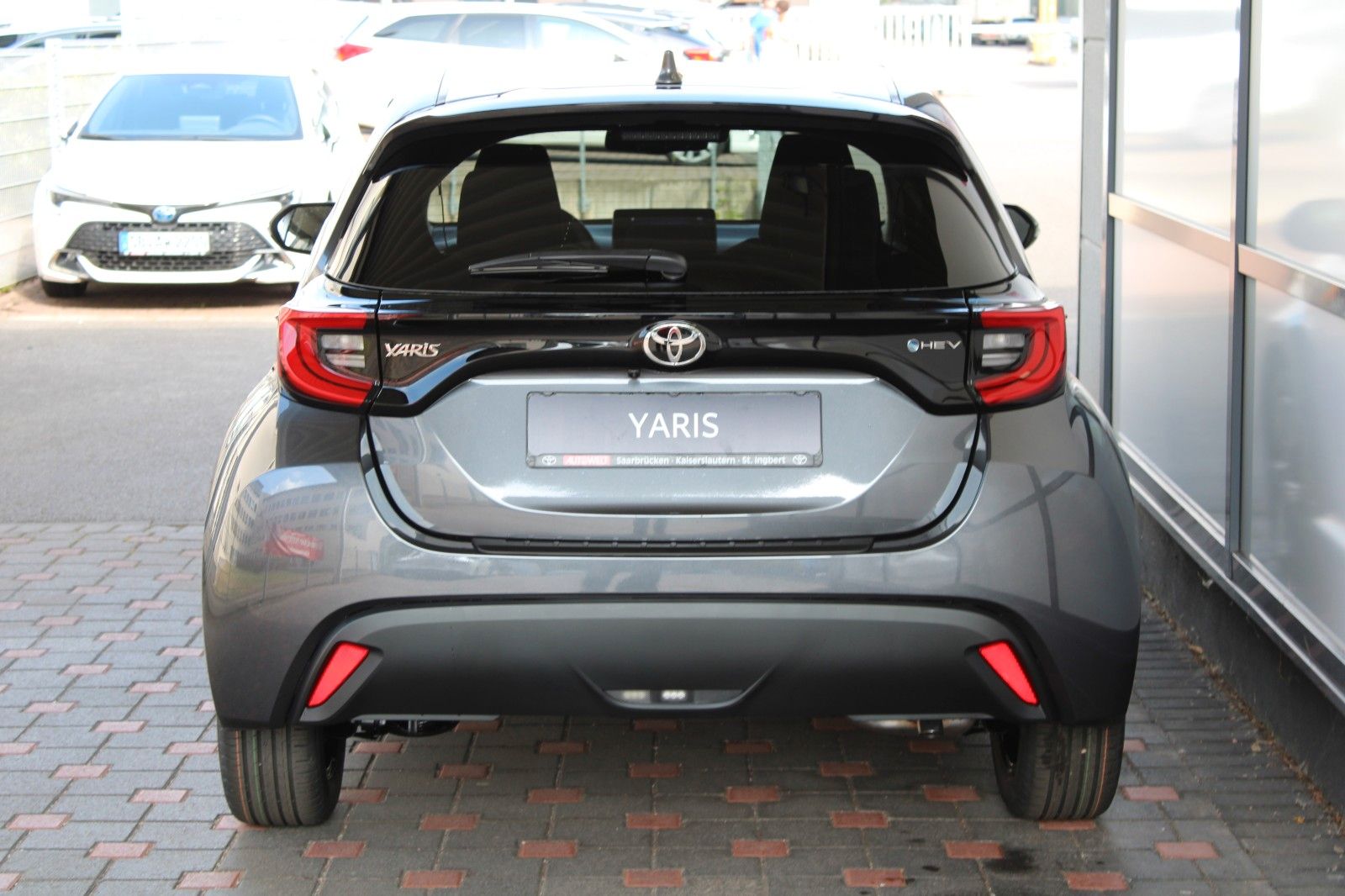 Fahrzeugabbildung Toyota Yaris 1.5 Hybrid Teamplayer + Comfort-Paket