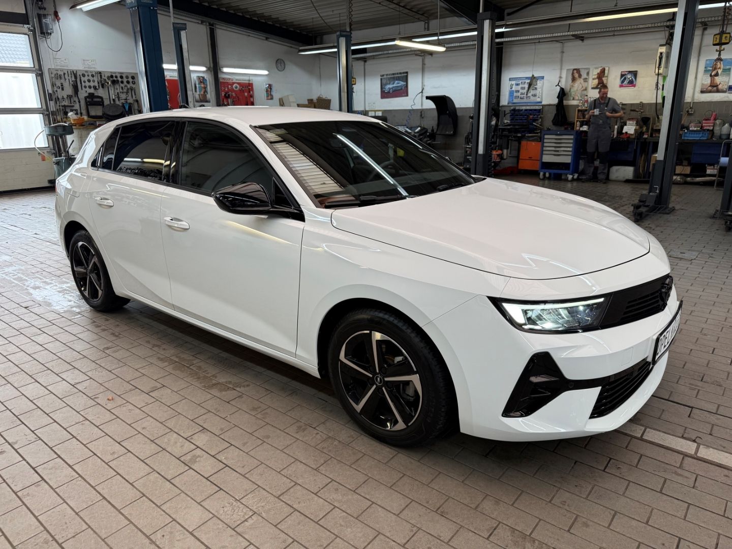 Fahrzeugabbildung Opel Astra L GS SHZ+LHZ+Kamera+Allwetter