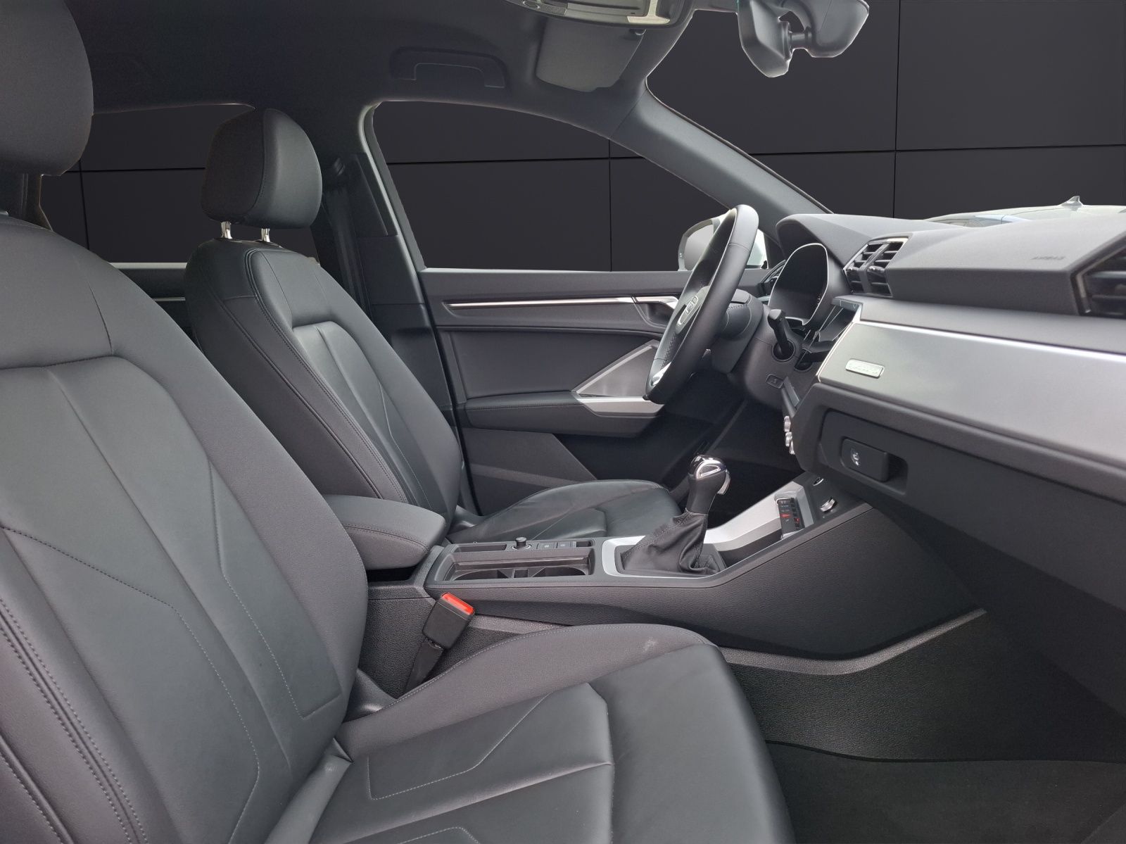 Fahrzeugabbildung Audi Q3 40 TDI quattro S-line S-tronic LED AHK Navi A