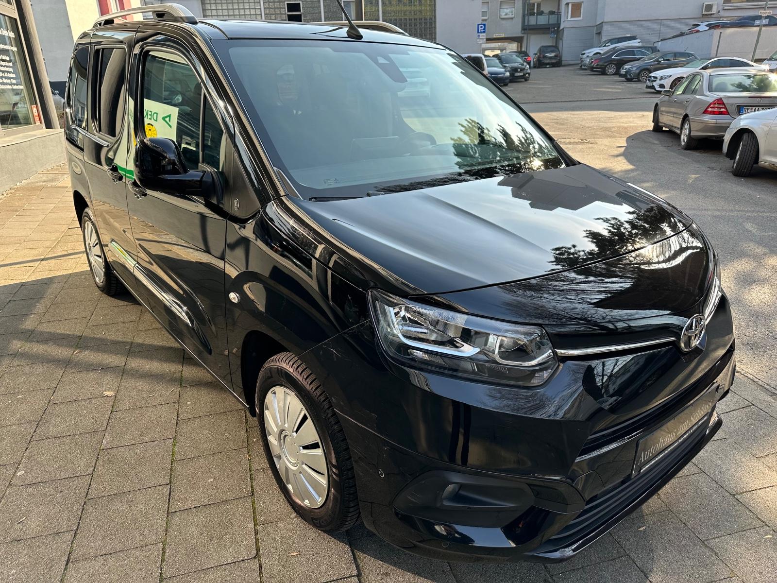 Toyota Proace City Verso L1 Team Panorama Navi Euro 6