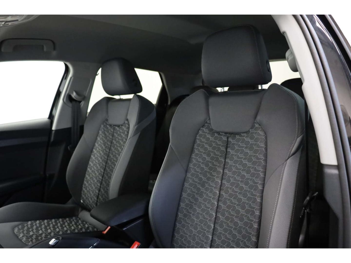 Audi A1 Sportback 30 TFSI Advanced LED/GRA/SH, миниатюра 10