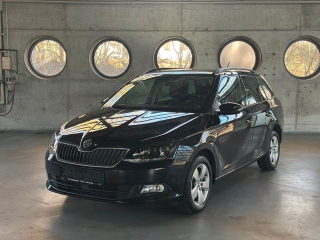 Skoda Fabia Combi 1.4 TDI Style *AHK*PDC*SHZ*EURO 6*