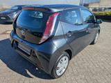 Toyota Aygo x-play Kamera, Bluetooth, Klima - Toyota Aygo (X) Blue