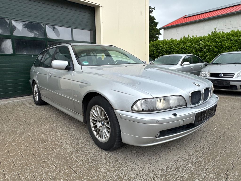BMW 520