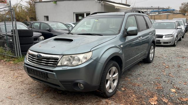 Subaru Forester Comfort 2.0D Panaroma Klimaauto AHK EfH