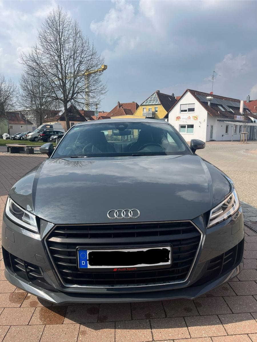 Audi TT Coupe 2.0 TFSI S tronic -