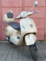 Vespa GTS 300 - VESPA DÜSSELDORF