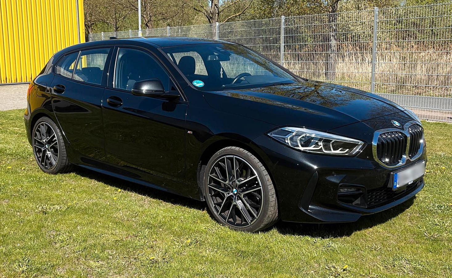 BMW 118i M Sport 8-Fach Bereift MwSt.