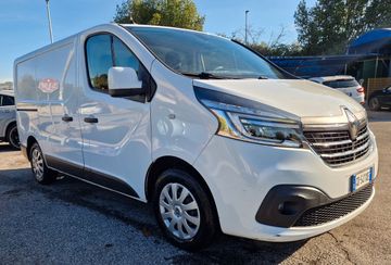 Renault Trafic - 1
