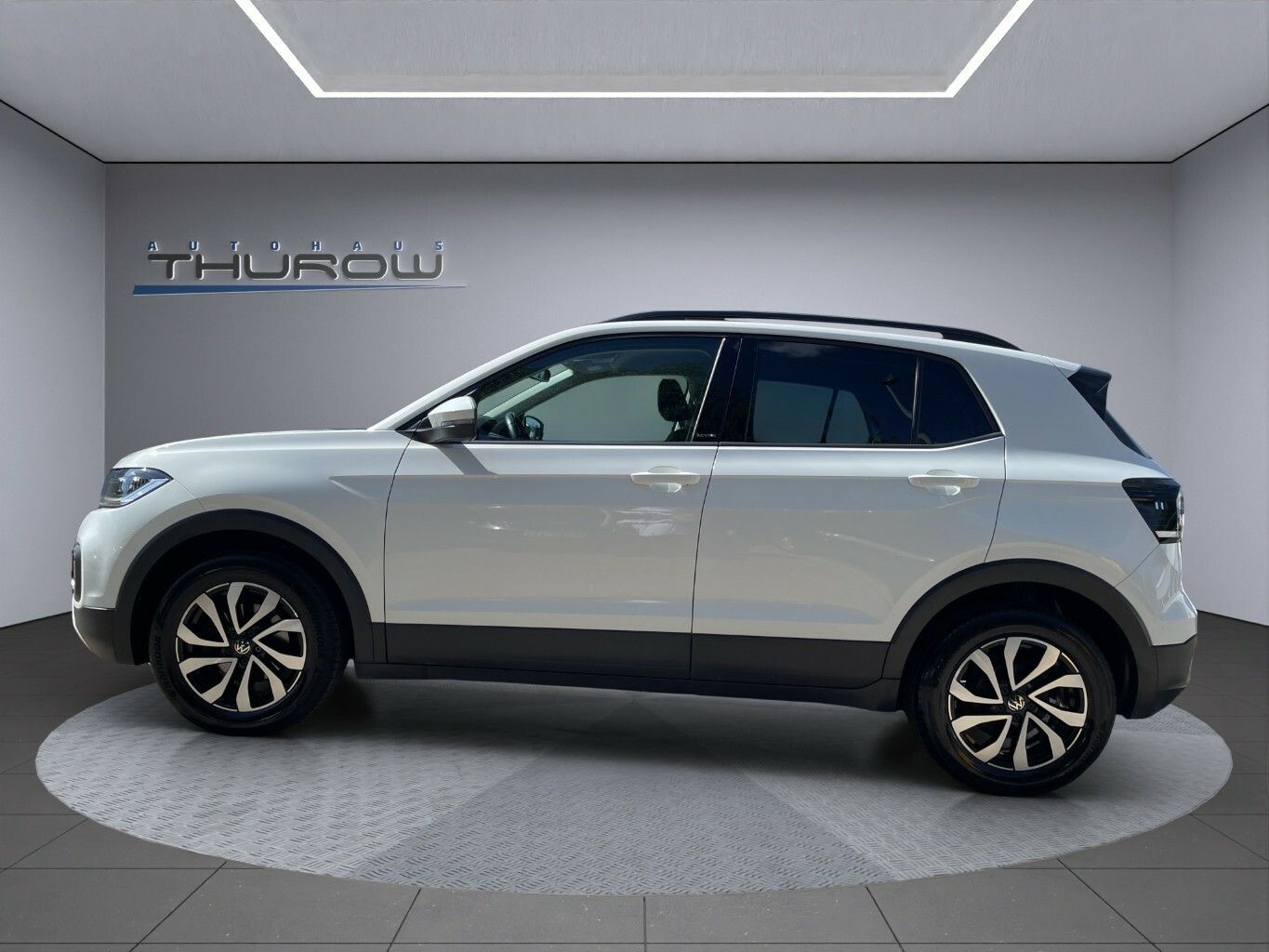 Volkswagen T-Cross Active 1.0 TSI Navi SH LED ACC imagem 3