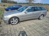 Mercedes-Benz C 230 T AVANTGARDE Avantgarde - Mercedes-Benz C 230: Kombi