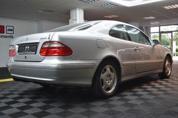 Mercedes CLK 200 - 3
