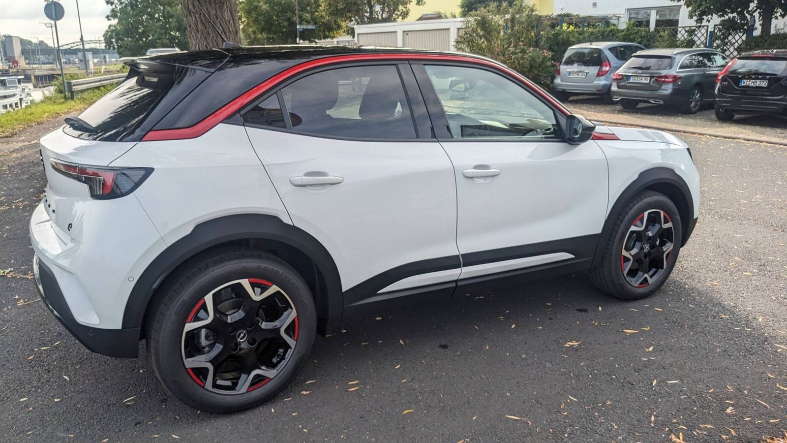 Fahrzeugabbildung Opel Mokka e GS Line