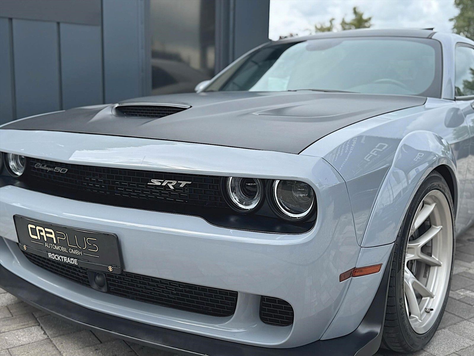 Fahrzeugabbildung Dodge Challenger 6.4 V8 SRT R/T SCATPACK WIDEBODY 50TH