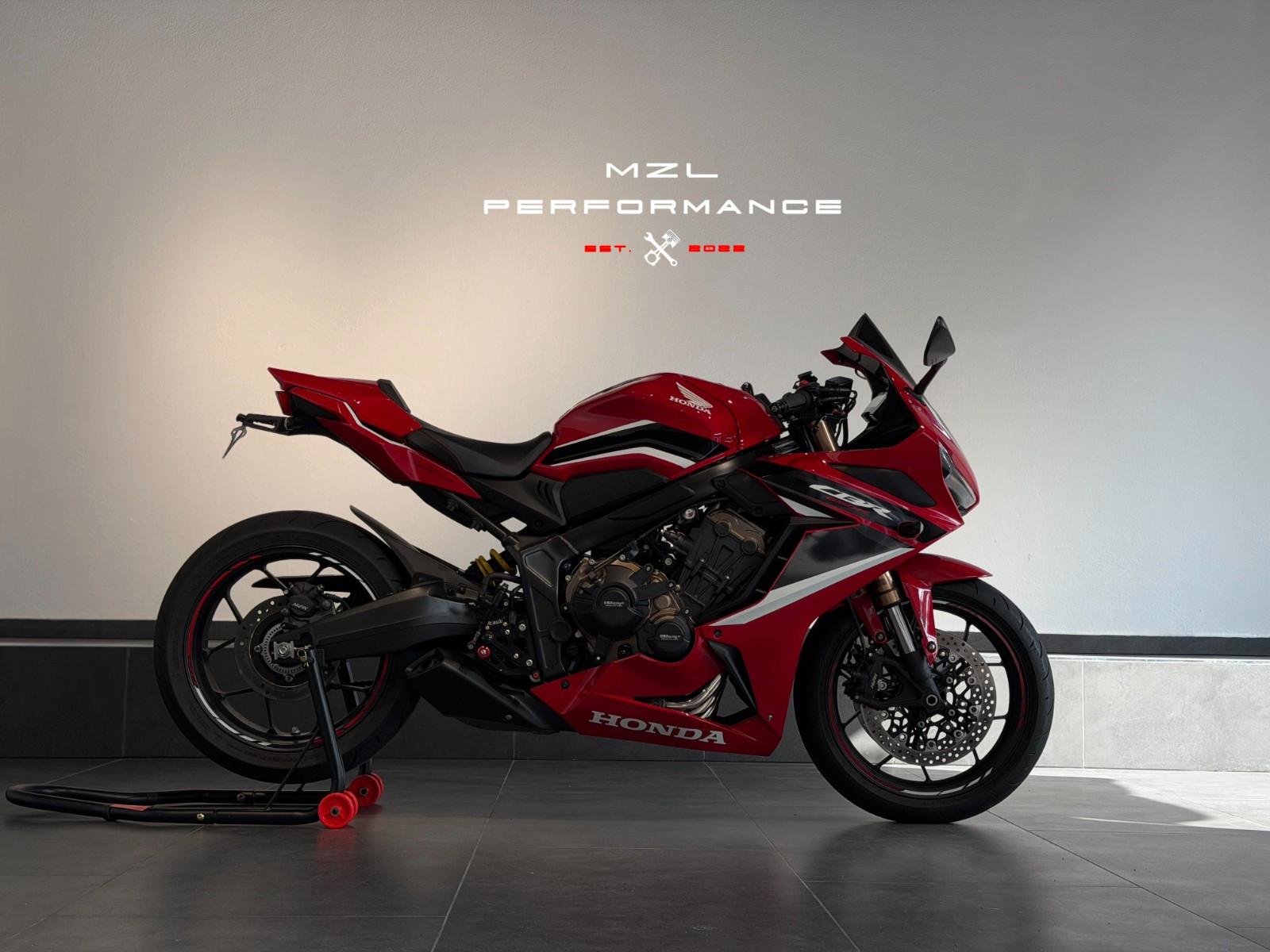 Honda CBR 650 R | 5908 Km | Quickshifter | A2