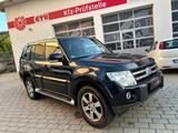 Mitsubishi Pajero 3.2 DI-D Intense / 7-Sitzer/ AHK /Xenon - gebrauchte Mitsubishi Pajero aus dem Jahr 2008