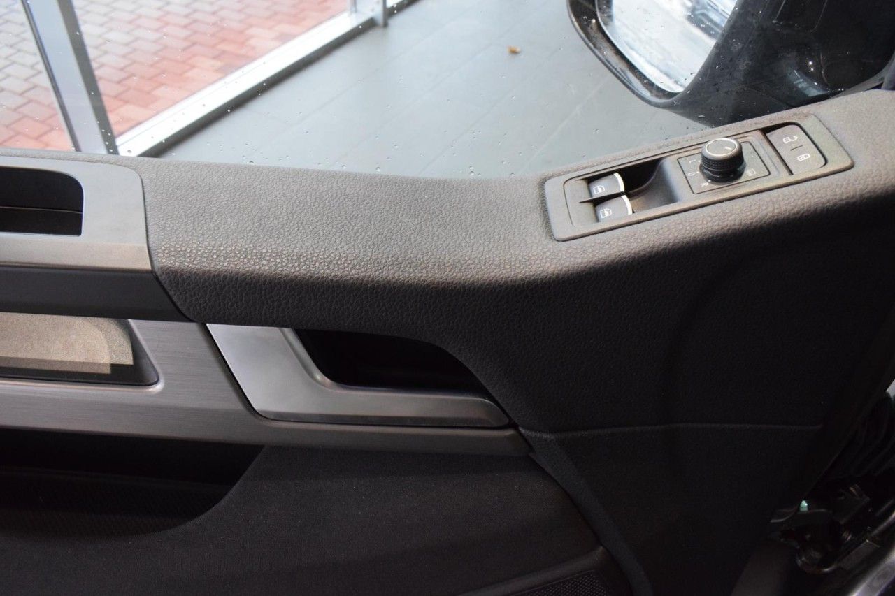 Volkswagen T6 Multivan Edition 2.0 TDI DSG AHK NAVI LEDER foto 6