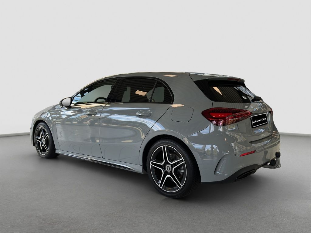 Fahrzeugabbildung Mercedes-Benz A 200 AHK*LED*PDC*ParkAss*Sportp.*SpurH*SpurW*LM
