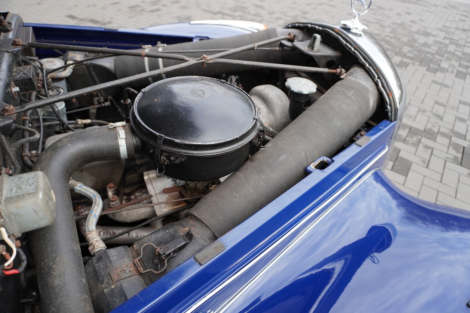 Fahrzeugabbildung Mercedes-Benz 220 A Cabriolet