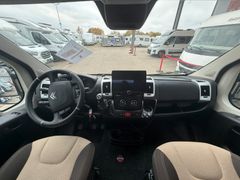 Roadcar R 600*AHK*RFK*MARKISE*