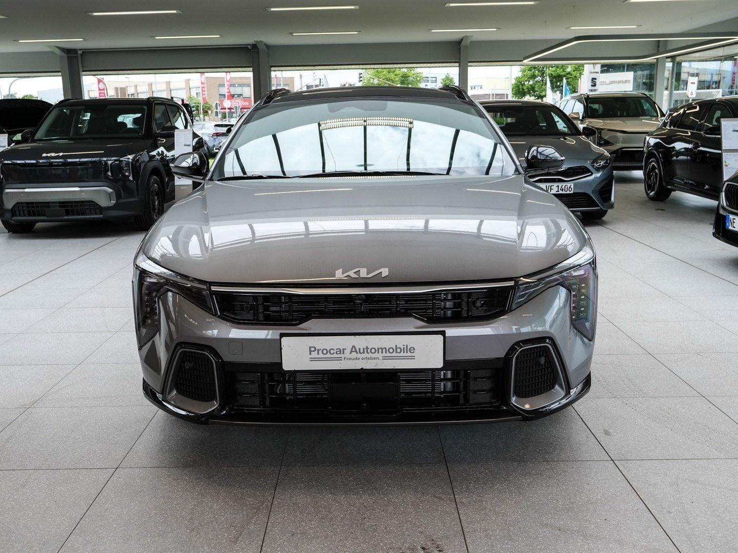 Kia K4 - Bild 3